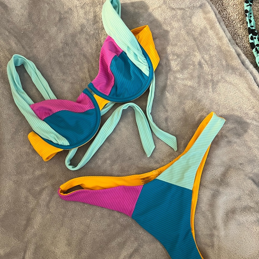 Beach bunny Karter bikini